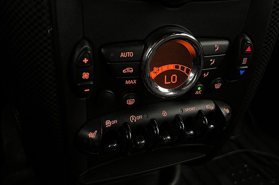 MINI Countryman C 14 of 18