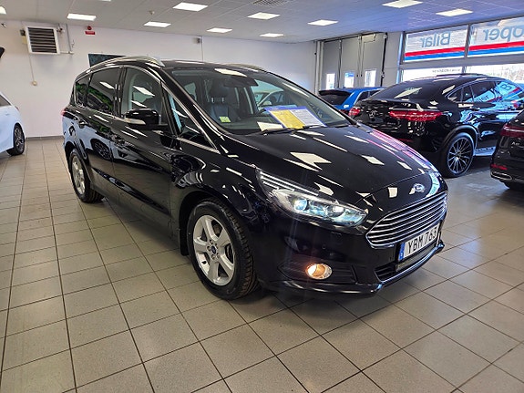 Ford S-MAX 15 of 22