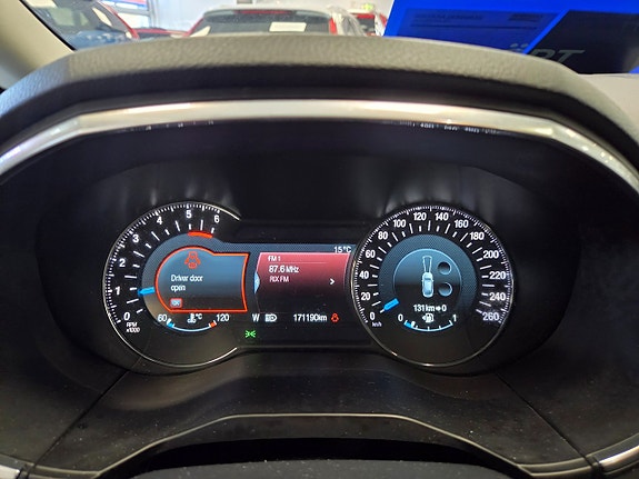 Ford S-MAX 17 of 22