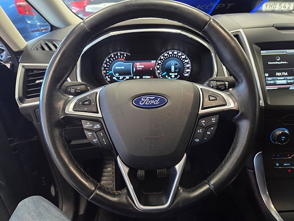 Ford S-MAX 18 of 22