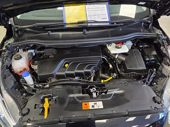Ford S-MAX 16 of 22