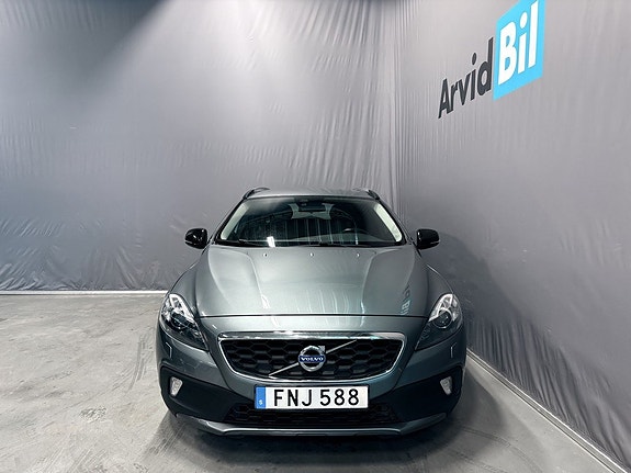 Volvo V40 Cross Country 5 of 5