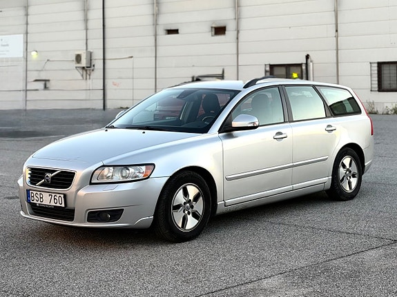 Volvo V50