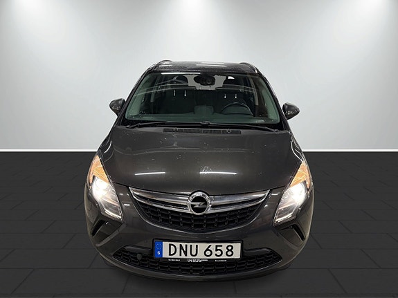 Opel Zafira 3 of 5