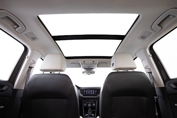 Volkswagen T-Roc 16 of 20