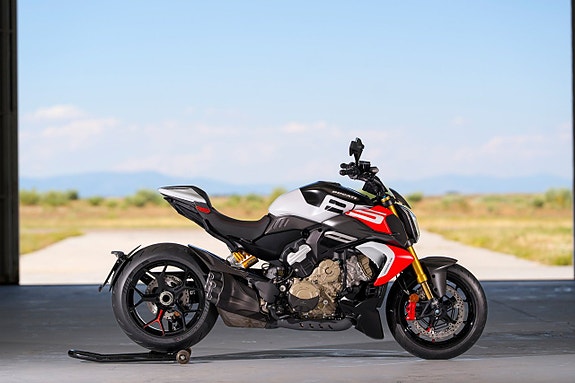 Ducati Diavel V4 RS NYHET! 8 of 20