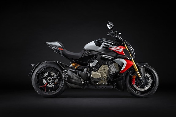 Ducati Diavel V4 RS NYHET! 2 of 20