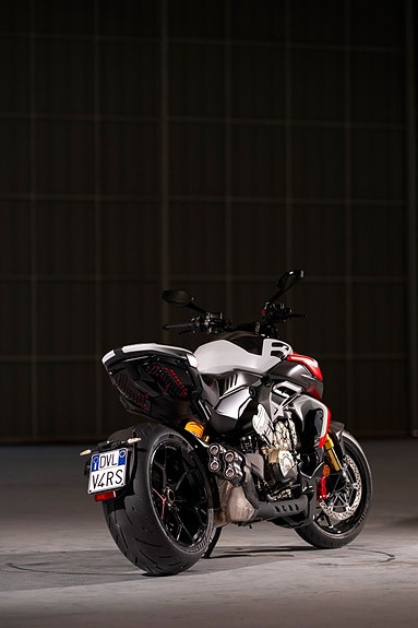 Ducati Diavel V4 RS NYHET! 5 of 20