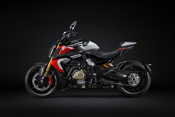 Ducati Diavel V4 RS NYHET! 10 of 20