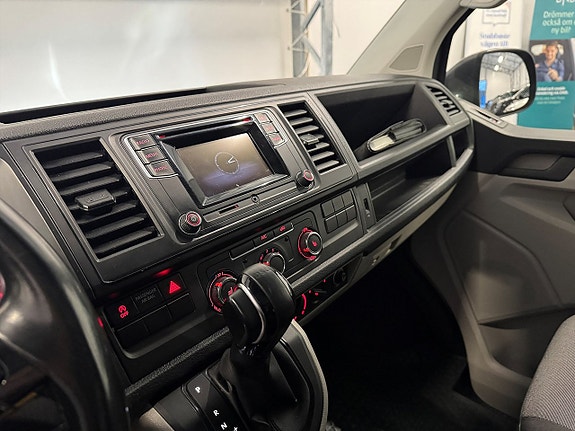 Volkswagen Transporter 13 of 20