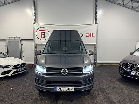 Volkswagen Transporter 2 of 5