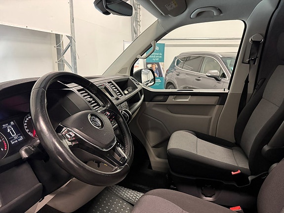 Volkswagen Transporter 12 of 20