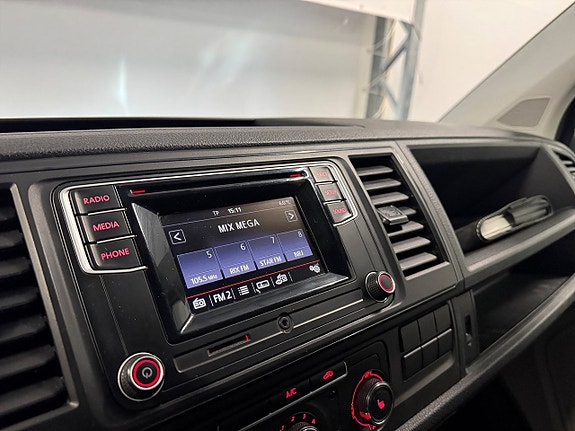 Volkswagen Transporter 14 of 20