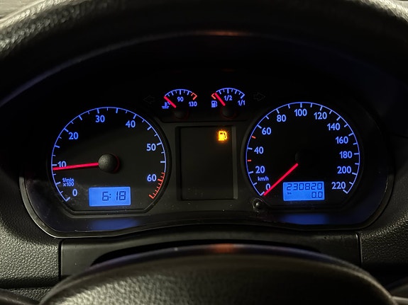 Volkswagen Polo 9 of 18