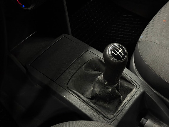 Volkswagen Polo 16 of 18