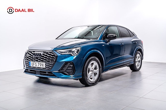 Audi Q3 2 of 5