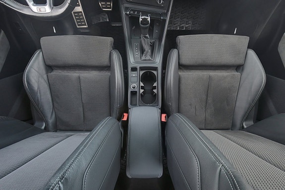 Audi Q3 14 of 27