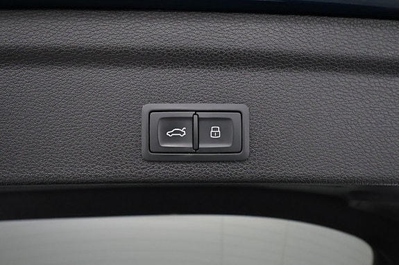 Audi Q3 27 of 27