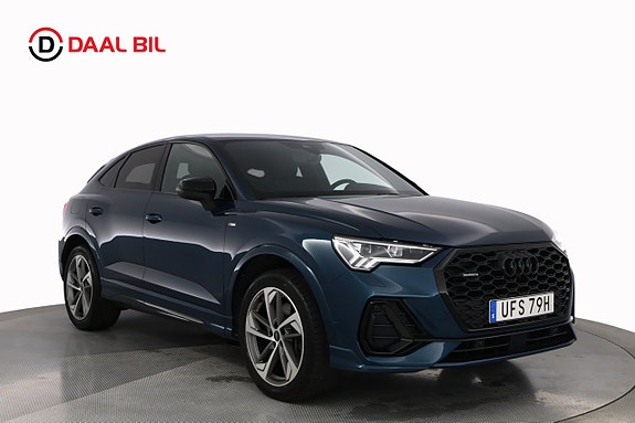 Audi Q3 3 of 5