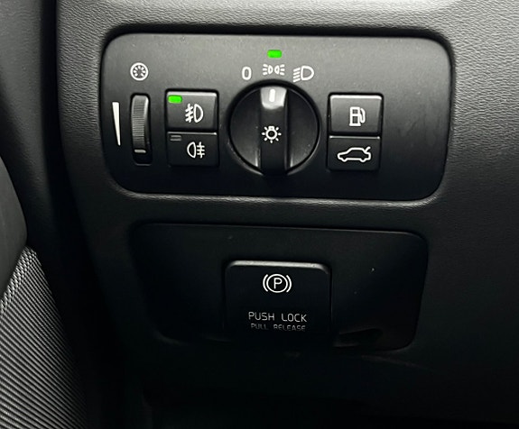 Volvo V70 30 of 30