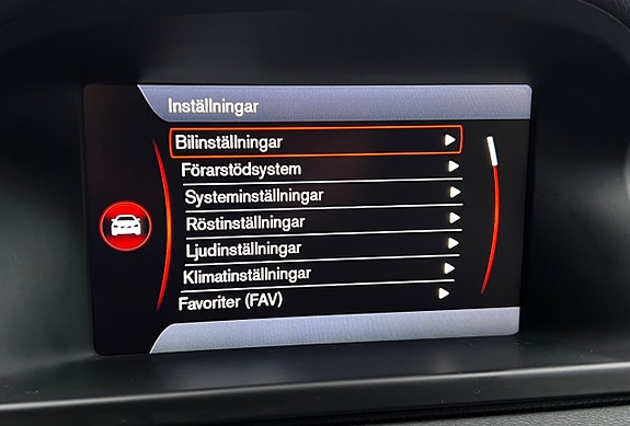 Volvo V70 27 of 30