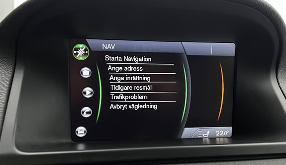 Volvo V70 18 of 30