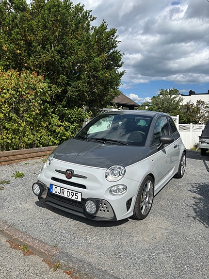 Abarth 595 3 of 5