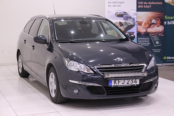 Peugeot 308 SW 5 of 5