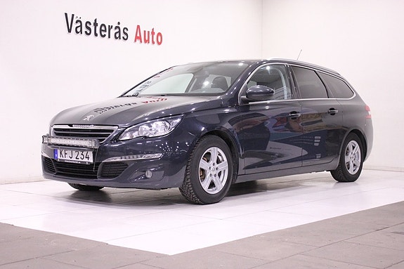 Peugeot 308 SW 2 of 5