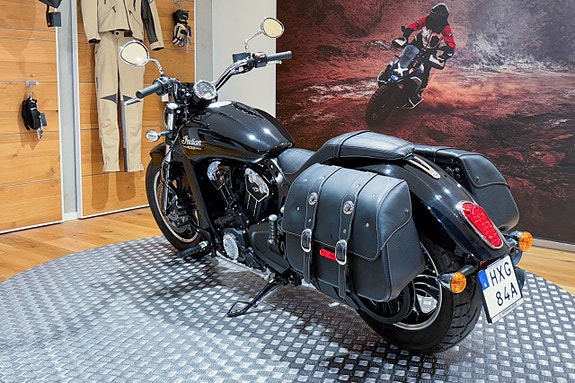 Indian Scout 1200 |Nyservad|Sidoväskor|Endast 462 mil| 4 of 5