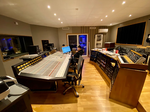 Product image 6 of 7