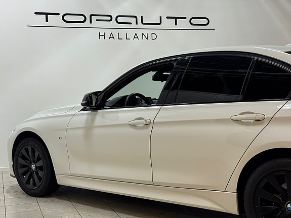 BMW 320 5 of 26