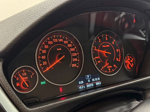BMW 320 14 of 26