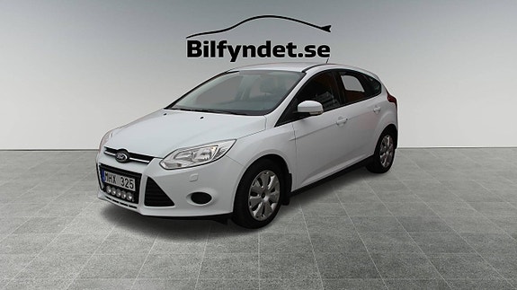 Ford Focus 2 of 5