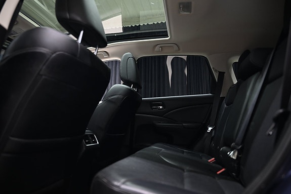 Honda CR-V 17 of 30