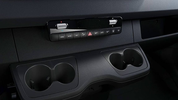 Mercedes-Benz eSprinter 420 3 of 4