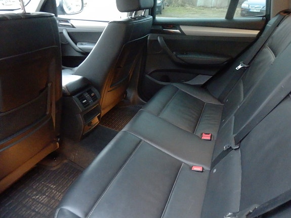 BMW X3 5 of 5