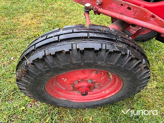 Traktor - Volvo BM, 400 Buster 26 of 30