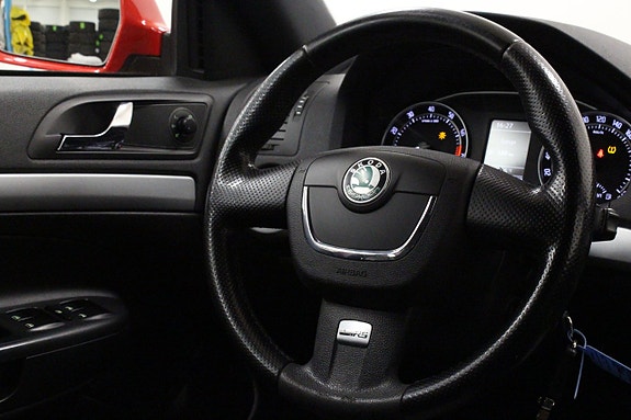 Skoda Octavia RS 13 of 17
