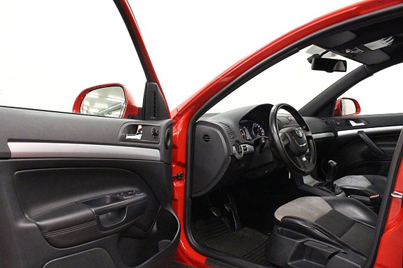 Skoda Octavia RS 9 of 17