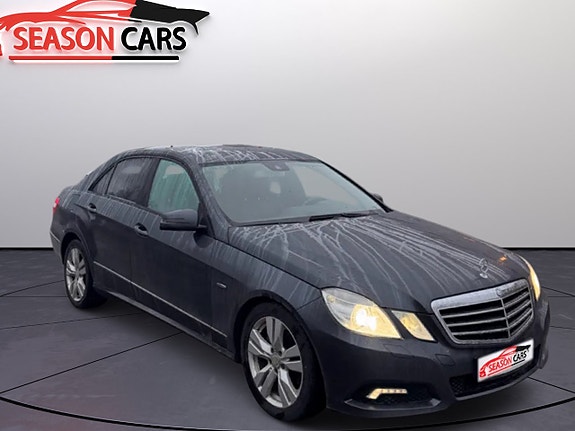 Mercedes-Benz E220 6 of 8