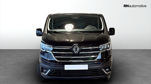 Renault Trafic 7 of 11