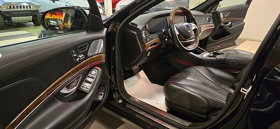 Mercedes-Benz S350 12 of 21