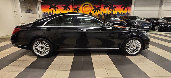 Mercedes-Benz S350 3 of 21