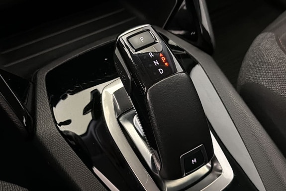 Peugeot 2008 5 of 5