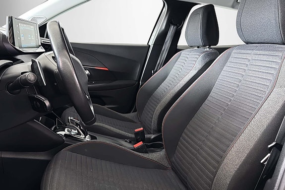 Peugeot 2008 9 of 12