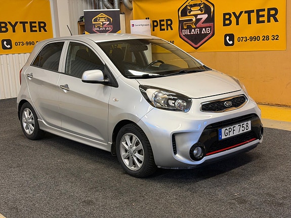 Kia Picanto 3 of 17