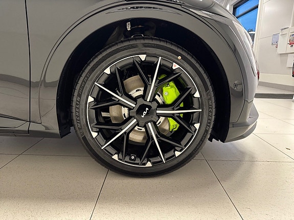 Kia EV6 15 of 25