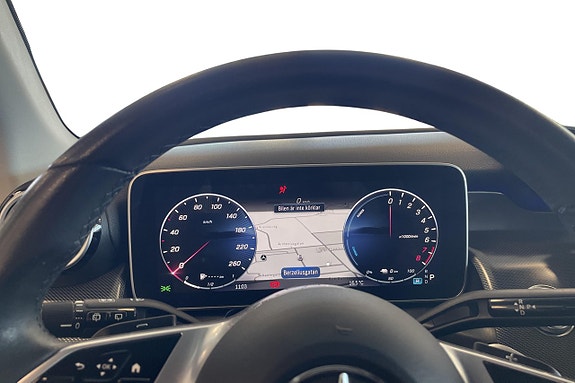 Mercedes-Benz GLC300 e 7 of 12