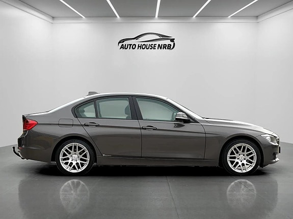 BMW 320 12 of 24